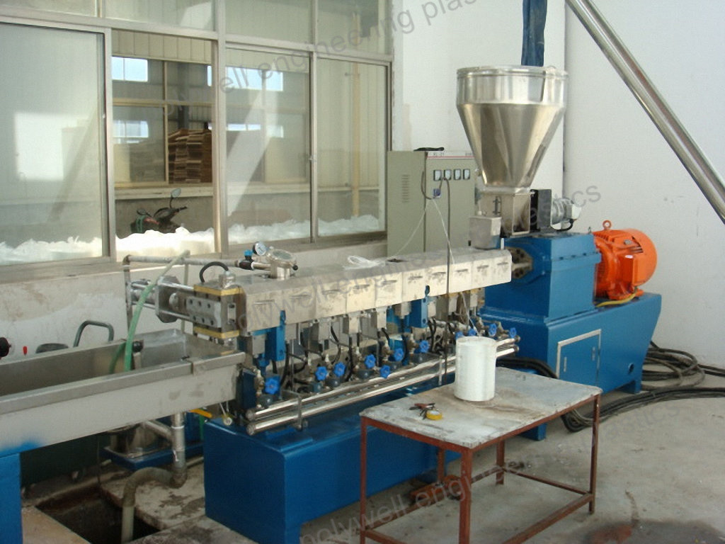 Double Screw Plastic Granulator Machine, Plastic Pellets Extruding Granulating Machine, Plastic Recycling Granulator