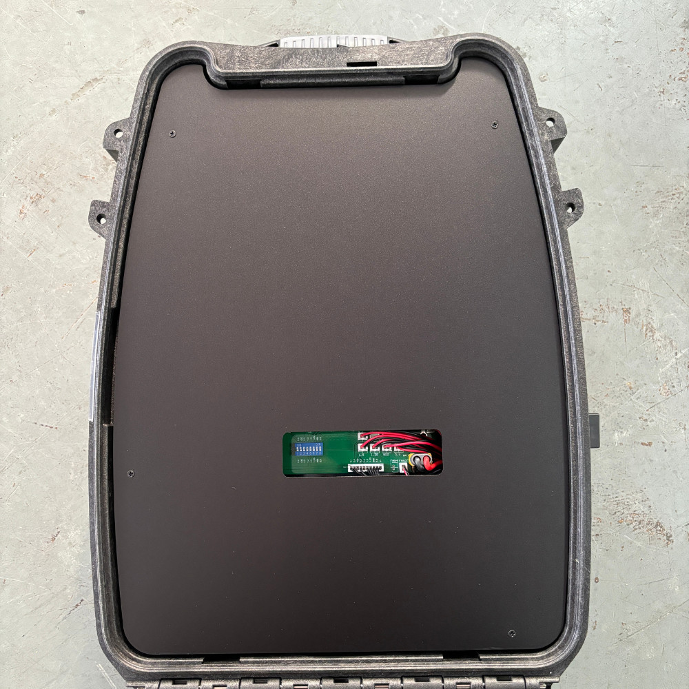8-Channel With Omnidirectional & Directional Antenna 2KM Interference Distance Military and Police Backpack Drone Jammer