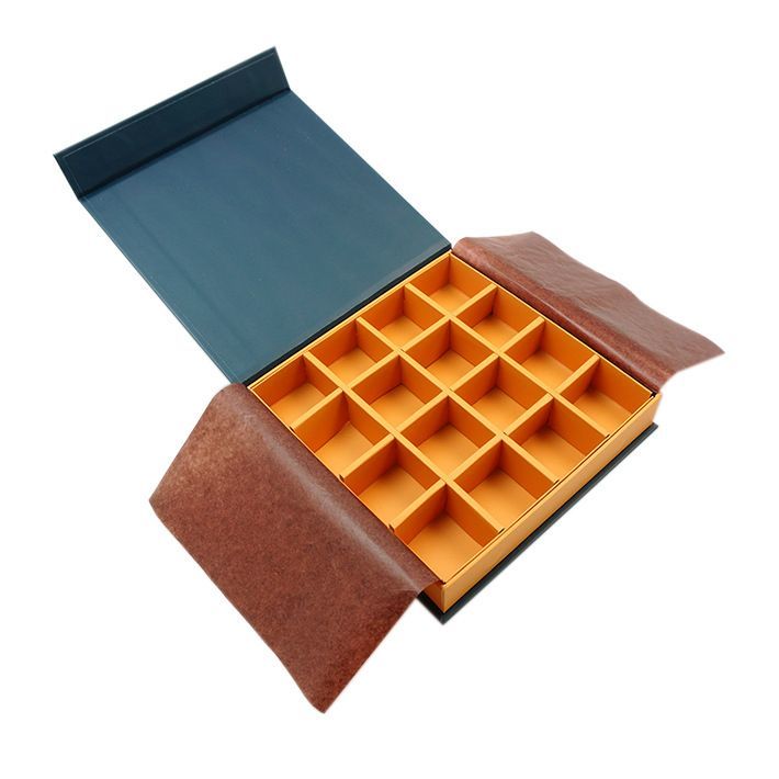 Eco Friendly Pink Party Chocolate Cookie Kraft Paper Boxes Dessert Box Chocolate Packaging Gift Magnetic Box with Dividers