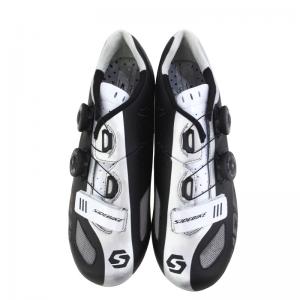 High Security Waterproof Cycling Trainers Geometry Design Body High Pressure Resistance