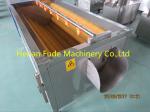 Potato peeling cleaning machine