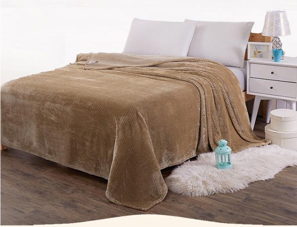 Eco Friendly Flannel Bed Blanket , Lightweight Flannel Sheet Blanket For Fall