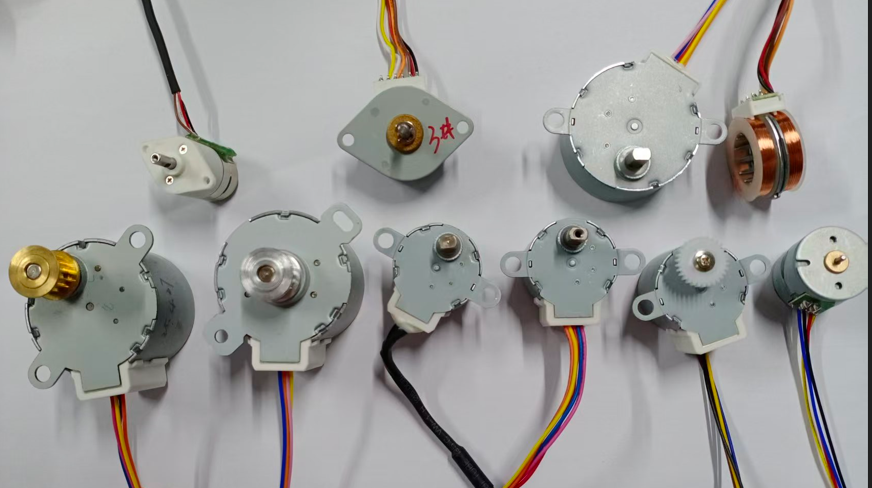 12V 24V 5V 48V DC Small Bipolar Stepper Motor with 4 Phase 5 Wire Configuration