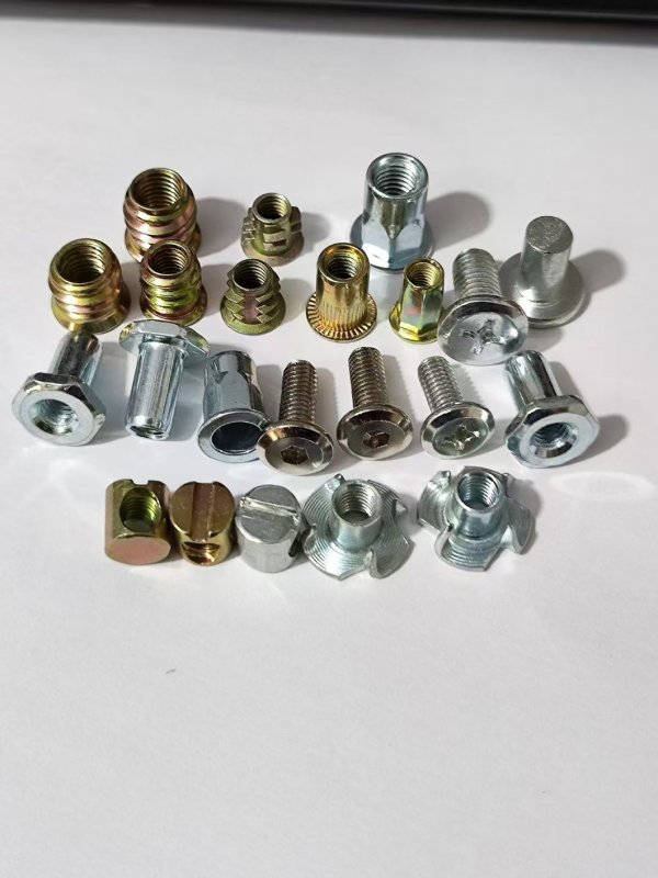 DIN985 Nylock Hex Nut M5 - M20 Nylon Insert Lock Nut For Secure Fastening