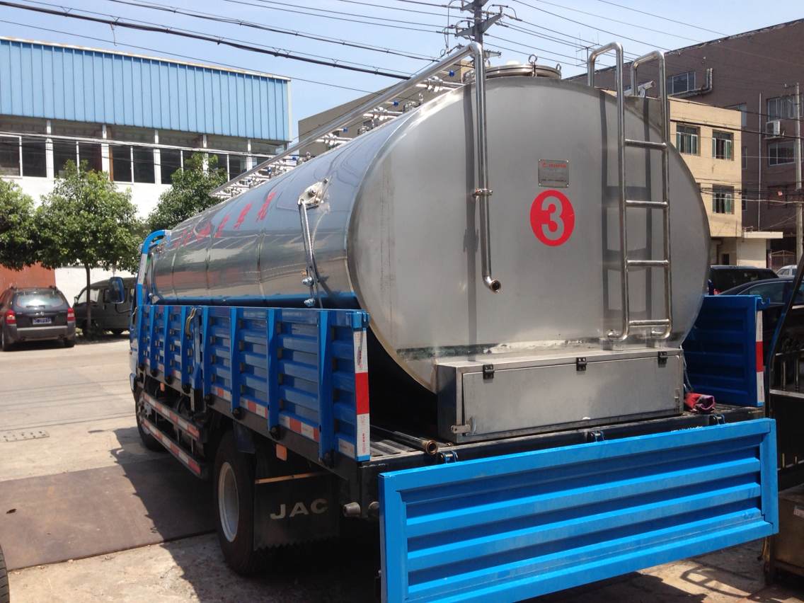 Automatic Conveyor System Glass Jar Sterilizer for Second Sterilizing in Juice Production