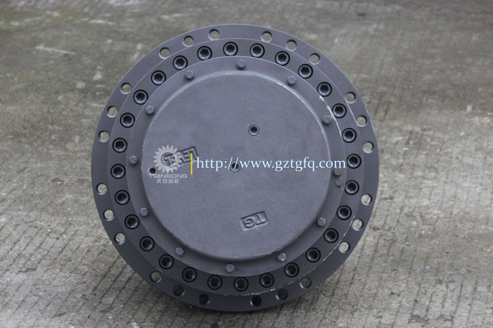 R290-3 R300-5 3550D-01A Excavator Travel Gearbox Spare Parts