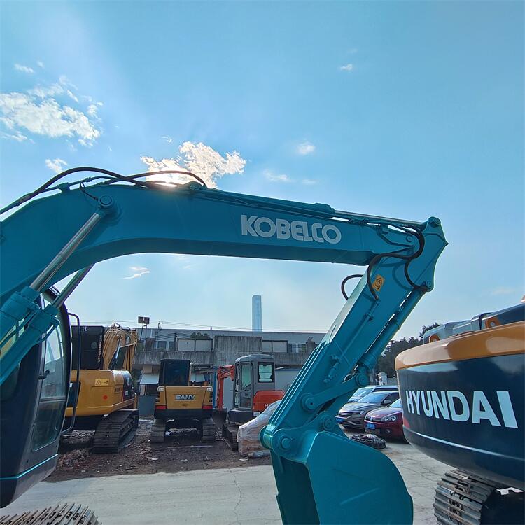 Japan Made 74KW Used Kobelco SK130 SK130-8 Crawler Excavator Original Hydraulic Valve