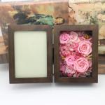 Natural Everlasting Preserved Flower Red Rose Gift Wood Photo Frame for Wedding