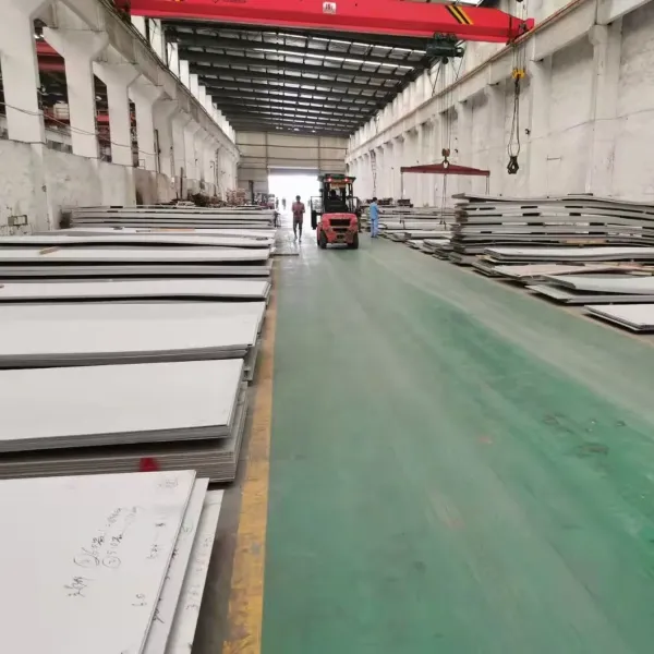 ASTM AISI 304 Stainless Steel Plate with No.1 Surface Hot Rolled in 1220*2440mm Size