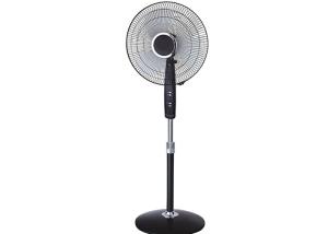 Wholesale CE CB Indoor Free Standing Electric Fans 3 Plastic Blade Oscillating High Velocity from china suppliers