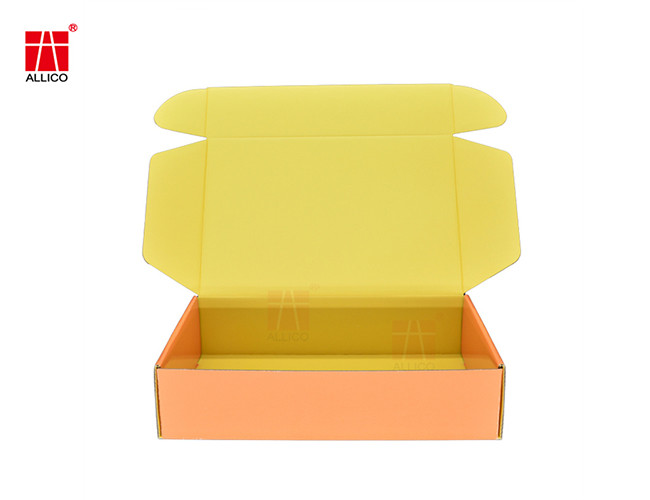 Corrugated Garment Packaging Box For Shipping Mailing And Storing