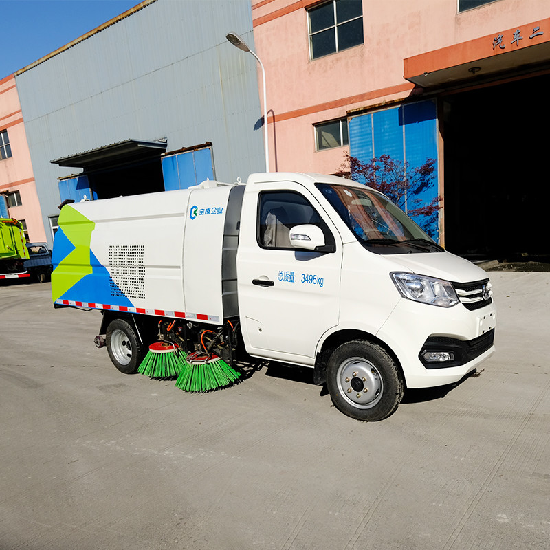 OEM Multi Functionall Sanitation Truck Sweeper Road Cleaning Green And White