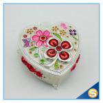 Hand Oil Printed Metal Storage Box for Jewelry with Beautiful Flowers
