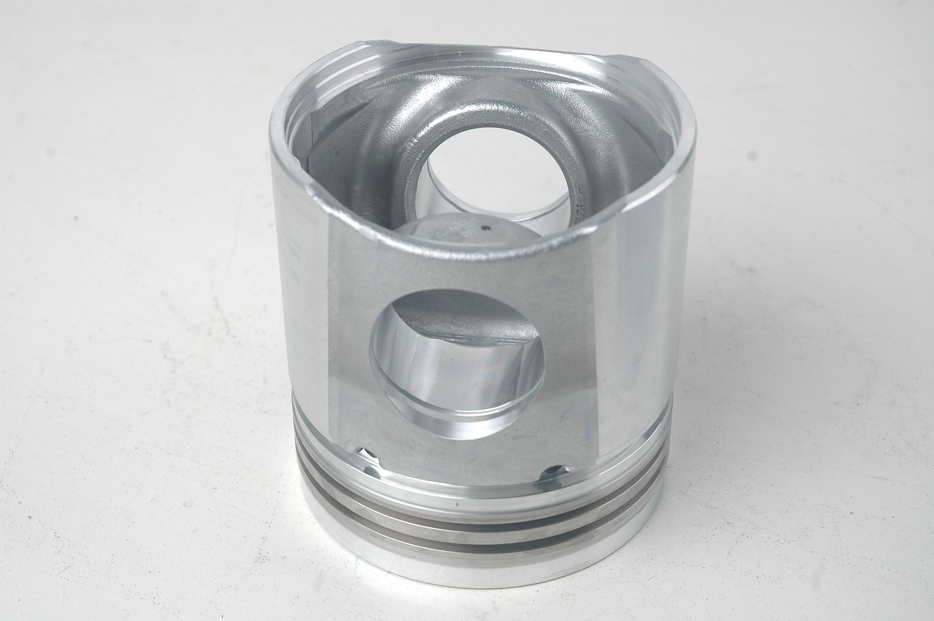 Cummins 6CT Diesel Engine parts standard genuine tractor cylinder Piston kit 3917707