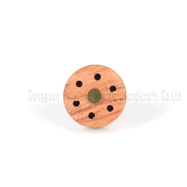 Wood Round Essential Oil Diffuser, Car Air Freshener Vent Clip Aromatherapy