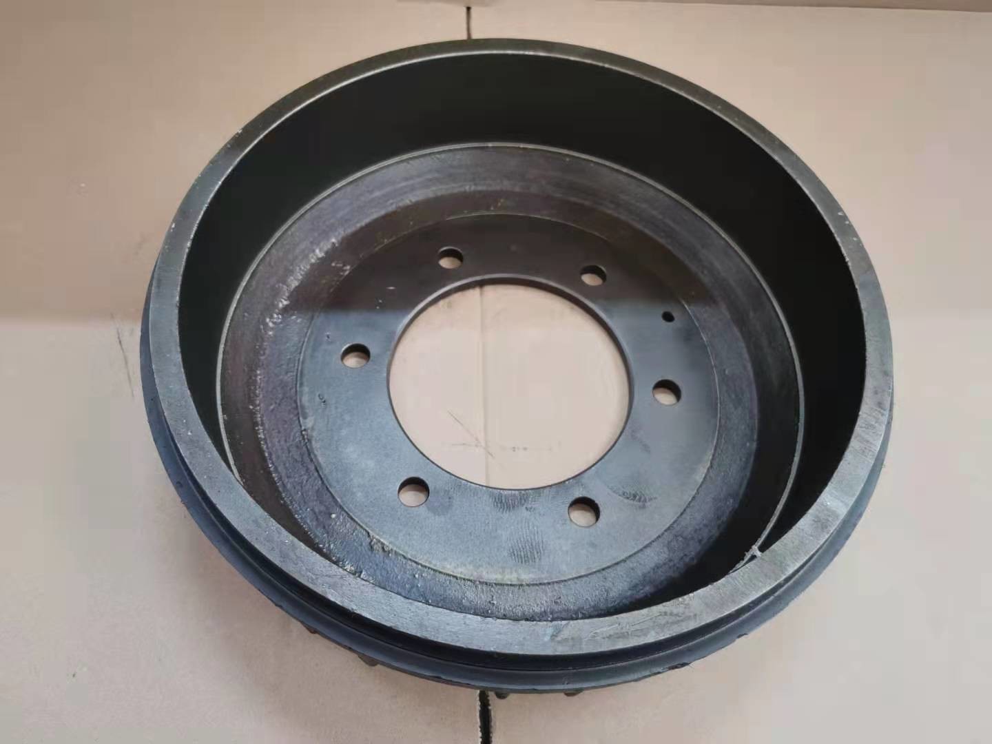 4BE1 4BE2 NKR Brake Drum 5423150372 Single Tire Rear Wheel Six Bolt Holes Lining Width 55mm
