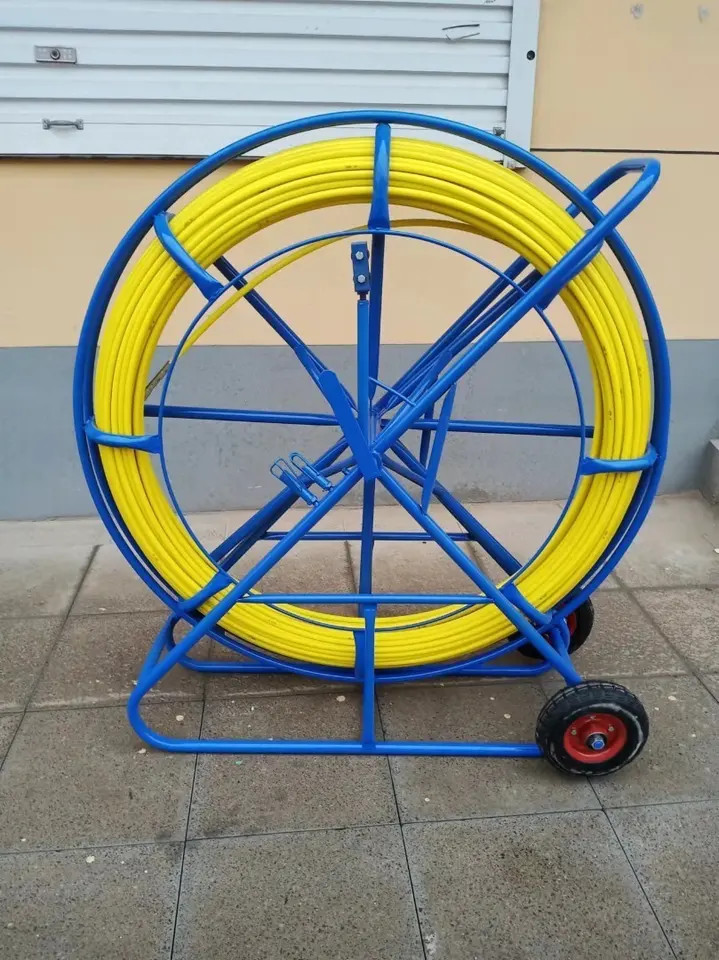 4.5-18mm Fiberglass Duct Rodder Fibra Optical Cable Pulling Machine Fiber Optic Cable Puller