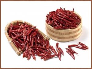 Wholesale 12% Moisture Dried Birds Eye Chilli Chaotian Whole Red Chilies 7CM from china suppliers