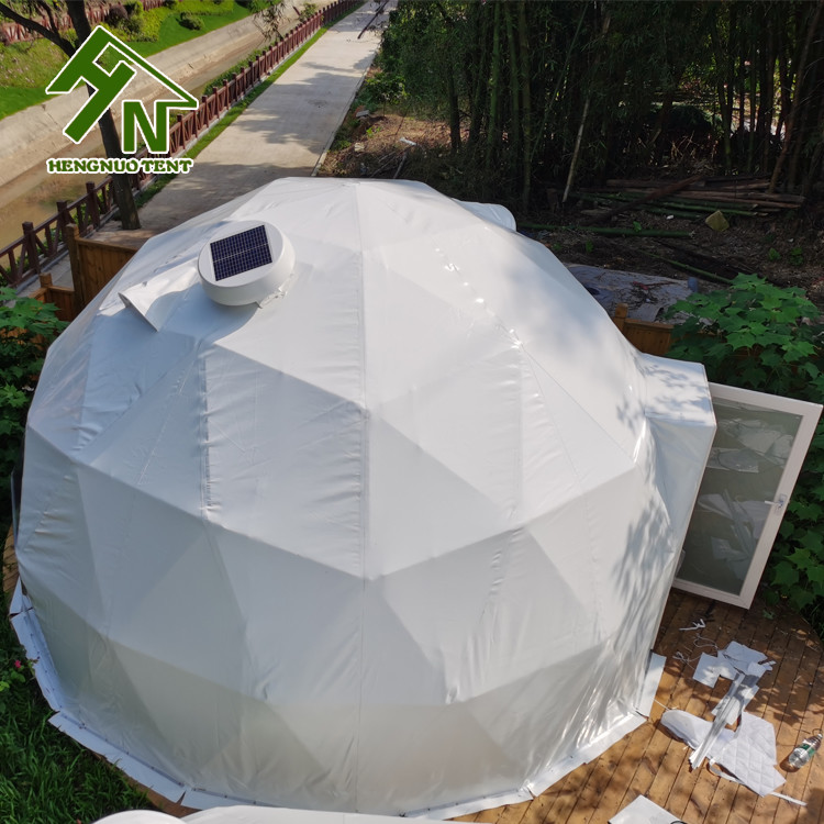 Strong Hot Dipped Galvanized Steel Frame White Glamping Dome Tent
