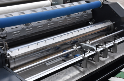 Multi Functional Fully Automatic Lamination Machine Pre Coating Safety Eco Friendly