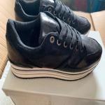 Ladies Casual Shoes