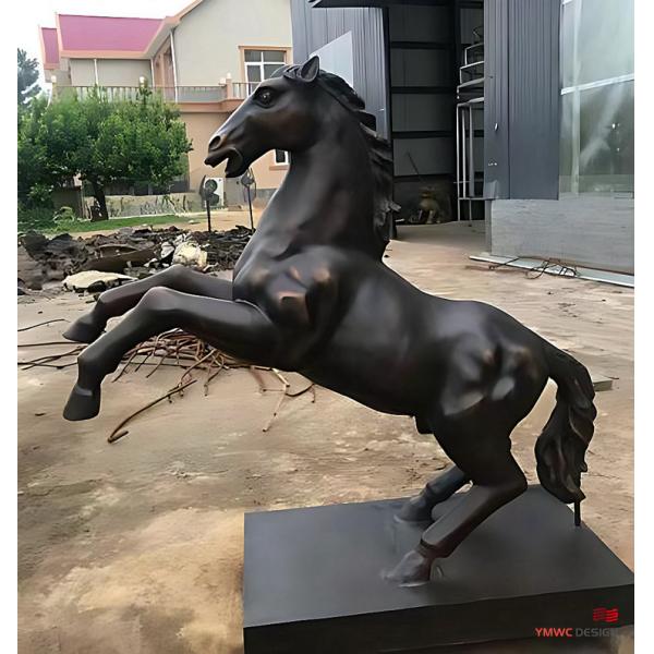 Theme Garden Decoration Large Metal Ornaments of Figures or Animal Shapes in SCULPTURE