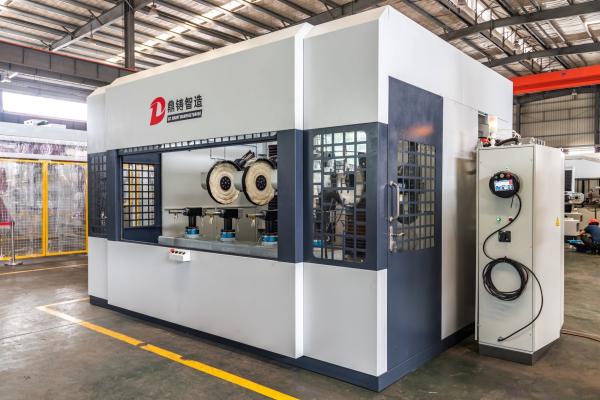 Four Stations Copper Surface Industrial Polishing Machine For Sanitary Ware