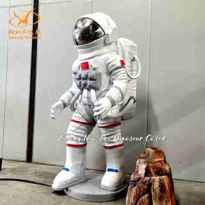 Animatronic Charactor Astronaut for Science and Technology Museum