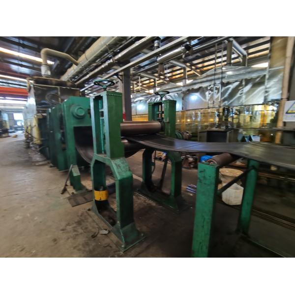 Herring Bone Patterned Rubber Conveyor Belt for industrial transportation