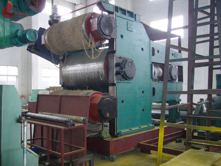 Γ Type PLC Control Rubber Calender Machine Four Rollers Ø300 × 900mm