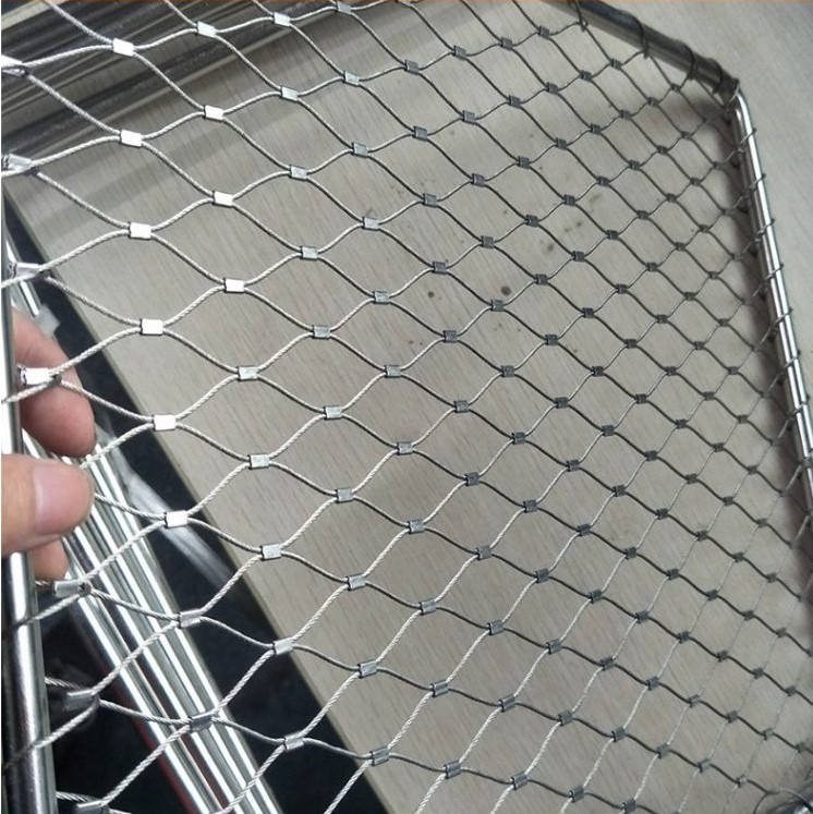 50x50mm Wire Rope Mesh Black Oxidation Knotted Decorative