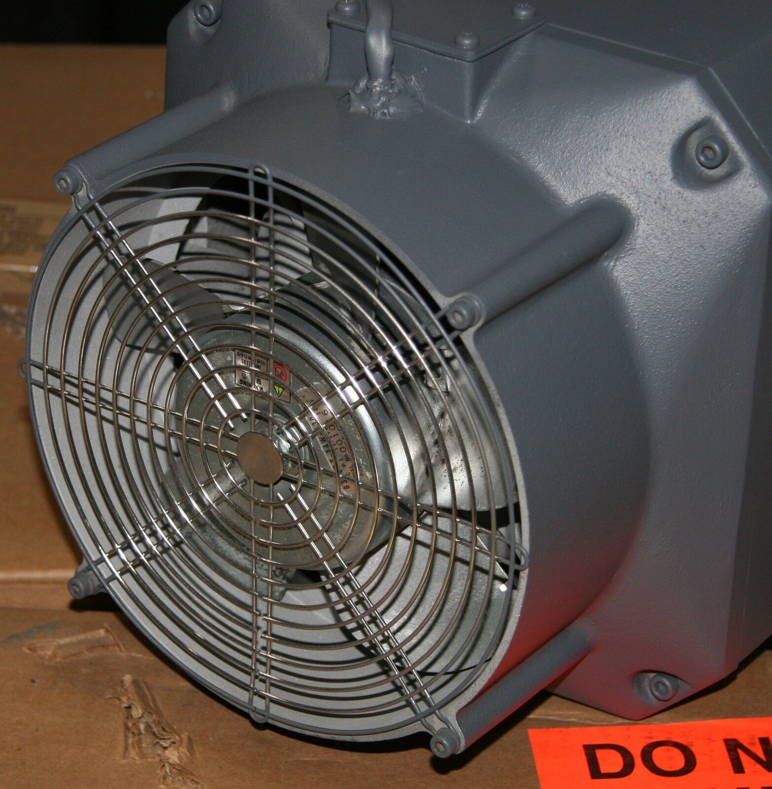 SJ-VKS30-16ZM-S02 New Original In stock 12 Months Warranty,3 -5working day of Deliver