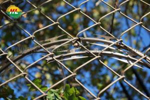 Wholesale 2.5mm Galvanized Razor Barbed Wire from china suppliers