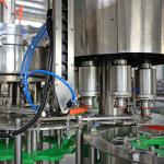 3kw Carbonated Soft Drink Filling Machine 8000BPH For Beer Wine