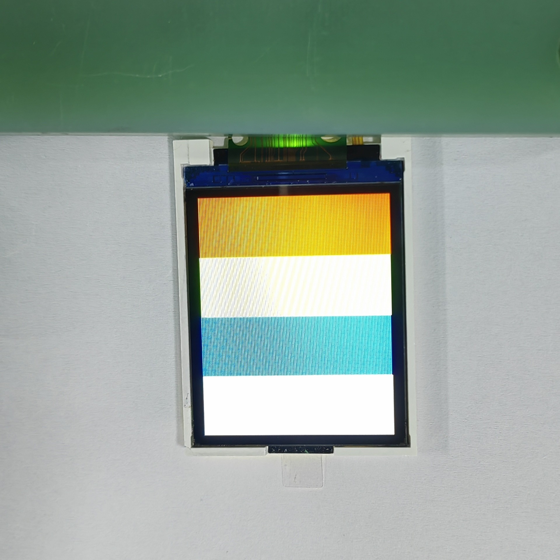 1.77 Inch LCD TFT Display, 128X160 8Bit MCU Interface, Free View Angle