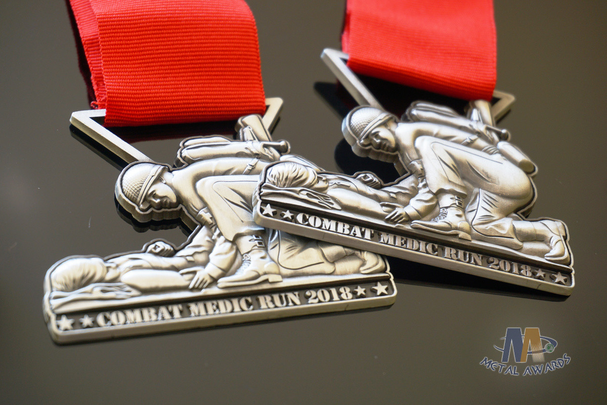 Custom 3D Race Running Awards With 864*38mm Red Ribbon Personalized