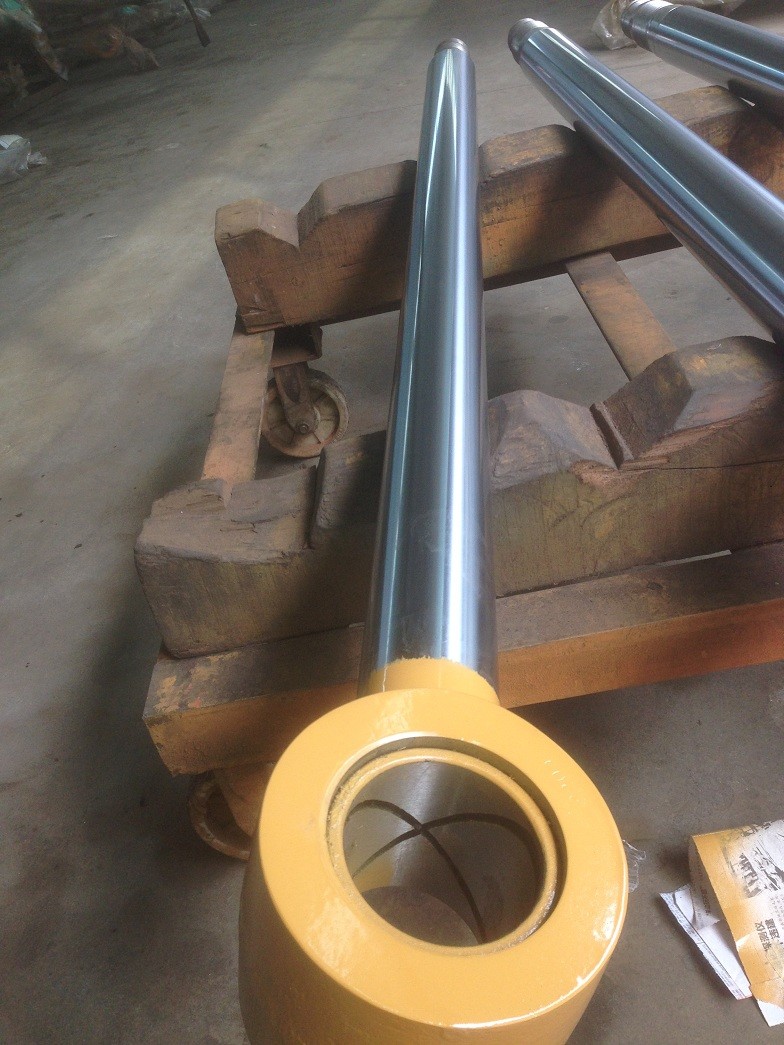 cat E200B bucket hydraulic cylinder rod, hydraulic cylinder repair
