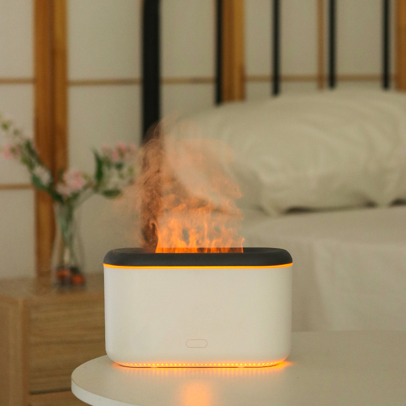 FUSMLI 180ML Eco-Friendly Lightweight Ultrasonic Humidifier & Aroma Diffuser with Flame Light & LED 30dB Quiet Type-C Portable