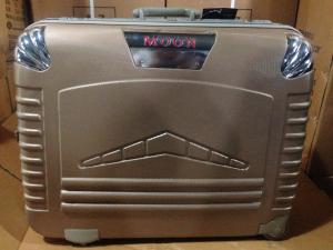 Wholesale 3 Piece Lightweight Hard Shell Suitcase Luggage Set Iron Frame 4 Colors Available from china suppliers
