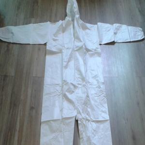 Wholesale White Disposable Coverall For Medical Care With Packaging 1pc/Bag from china suppliers