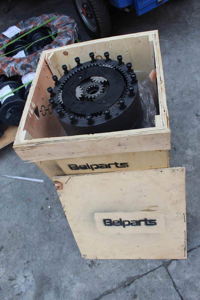 JCB JS220 JCB220 Swing Gearbox JRC0007 Excavator Parts Swing Slew Reduction