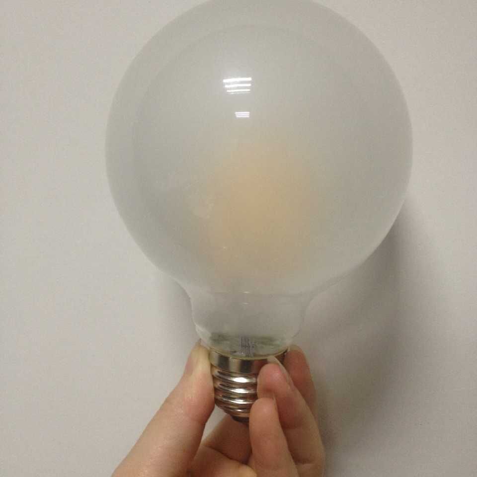 2016 frosted milky glass globe light dimmable filament led lamp E27-7W warm cool white energy star