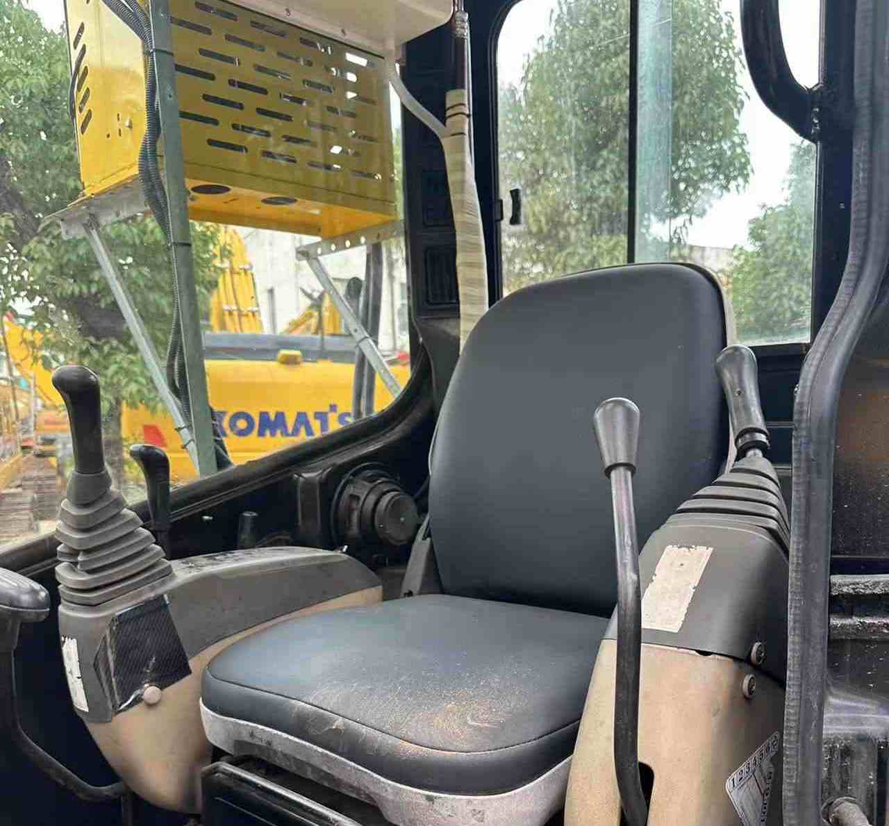 Cat 303C Excavator Cab