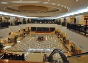 Wholesale Operable Restaurant Sliding Partition Walls , Folding Interior Doors from china suppliers