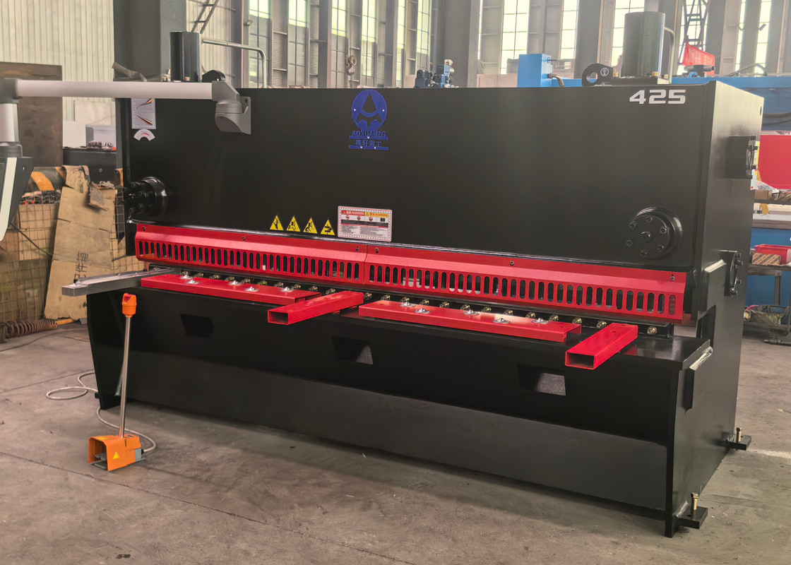 Dutch DELEM Hydraulic Guillotine Shearing Machine Plate Processing With Backguage Pneumatic Support