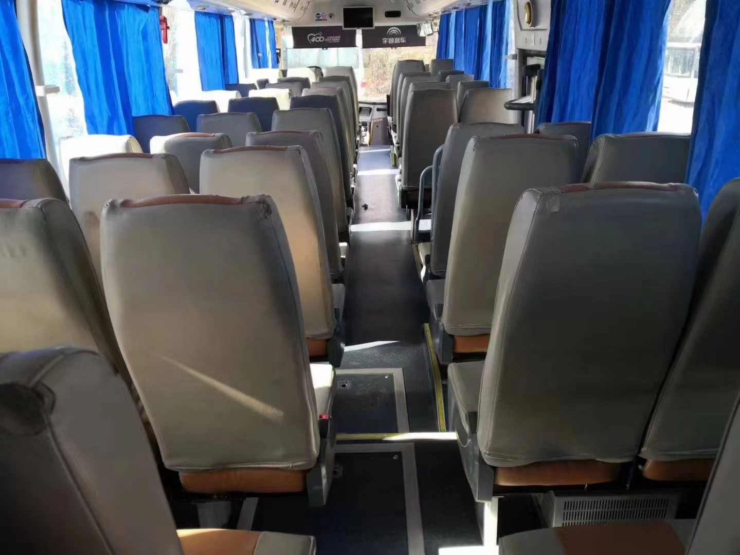 Lhd Used Yutong Buses Second Hand Airport Limousine Bus With AC For Africa Suspension