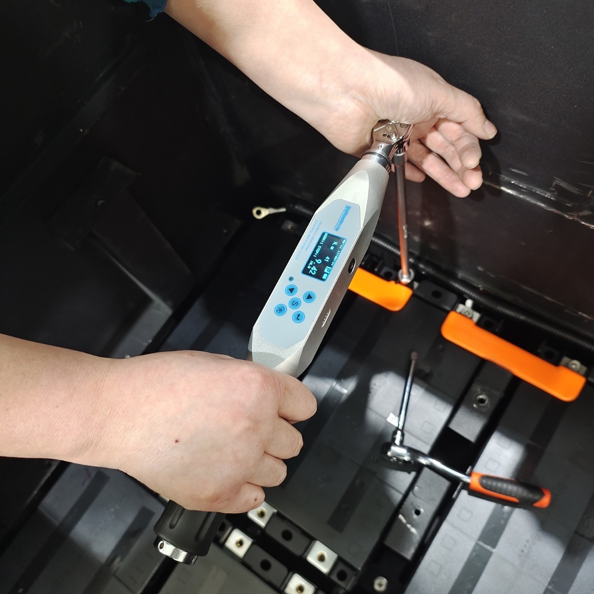 Customized Long Cycle Life Forklift Lithium Battery 36v 38.4V 800AH Lithium Battery Smart BMS LED Display For Toyota Linda Electric Forklift Scissor