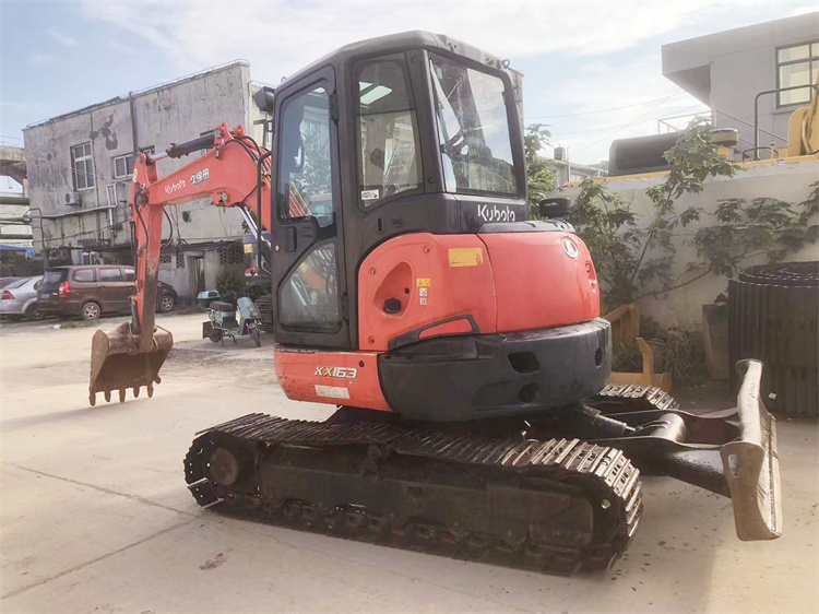 Used Kubota KX163-5 Mini Excavator with Original Hydraulic Pump 5 Ton Operating Weight