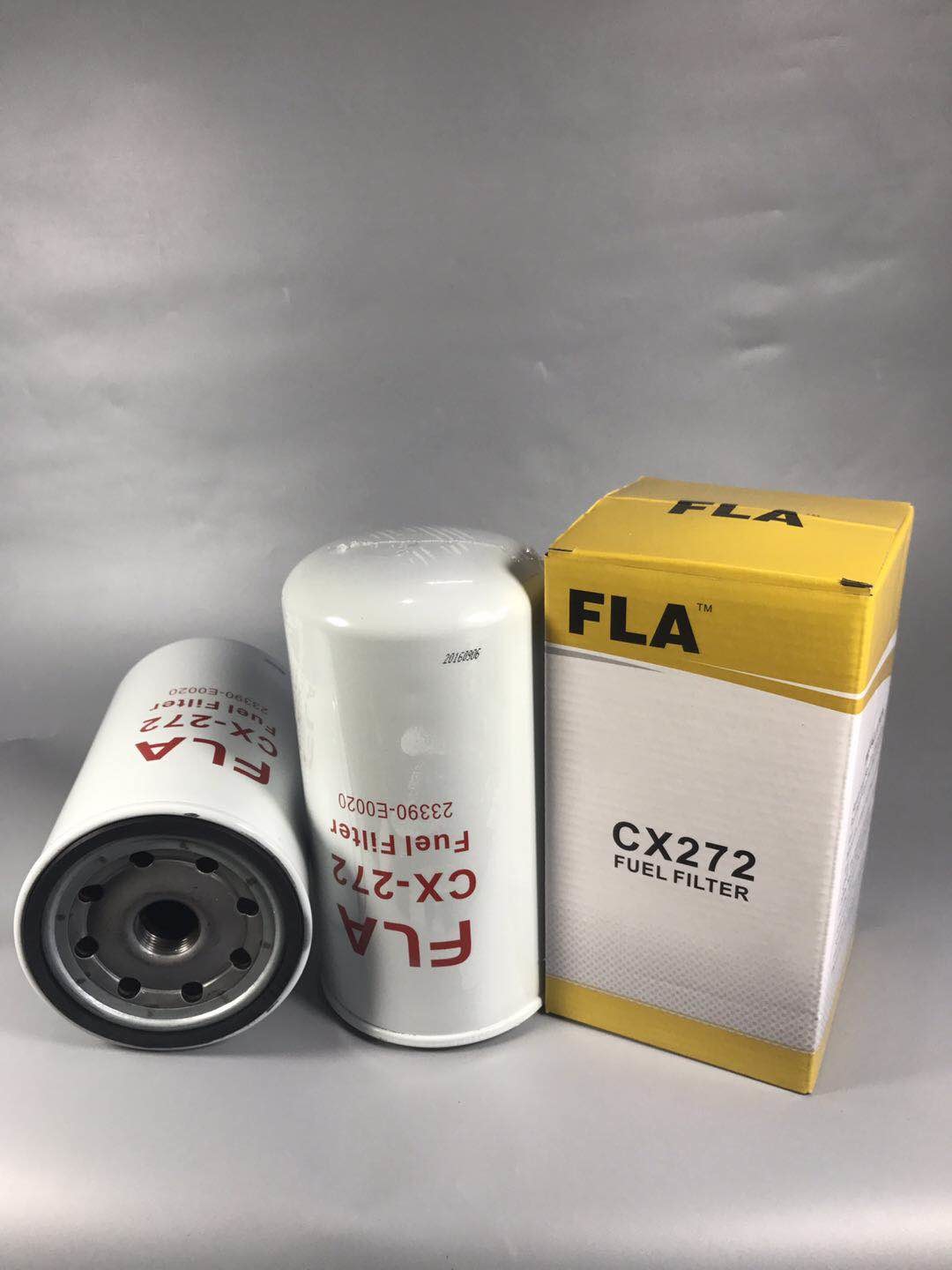 KOBELCO Excavator Fuel Filter Diesiel Engine Spare Parts 1-14 '' Innner Bore Size