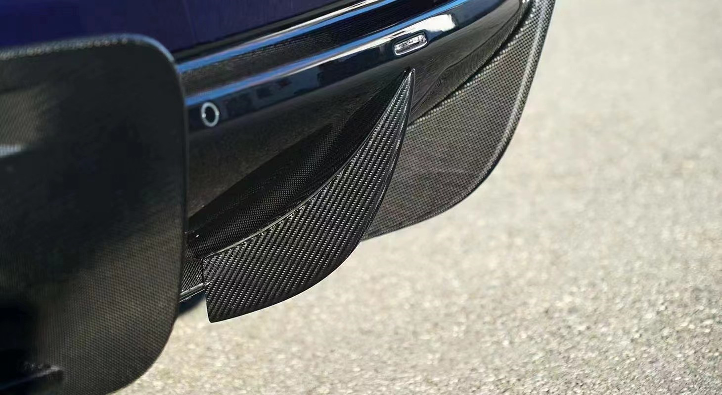 For Ferrari Roma Carbon Fiber Body Kit Roma Upgrades Novit Style Carbon Fiber Front Lip Diffuser Spoiler Side Skirt Body Kit